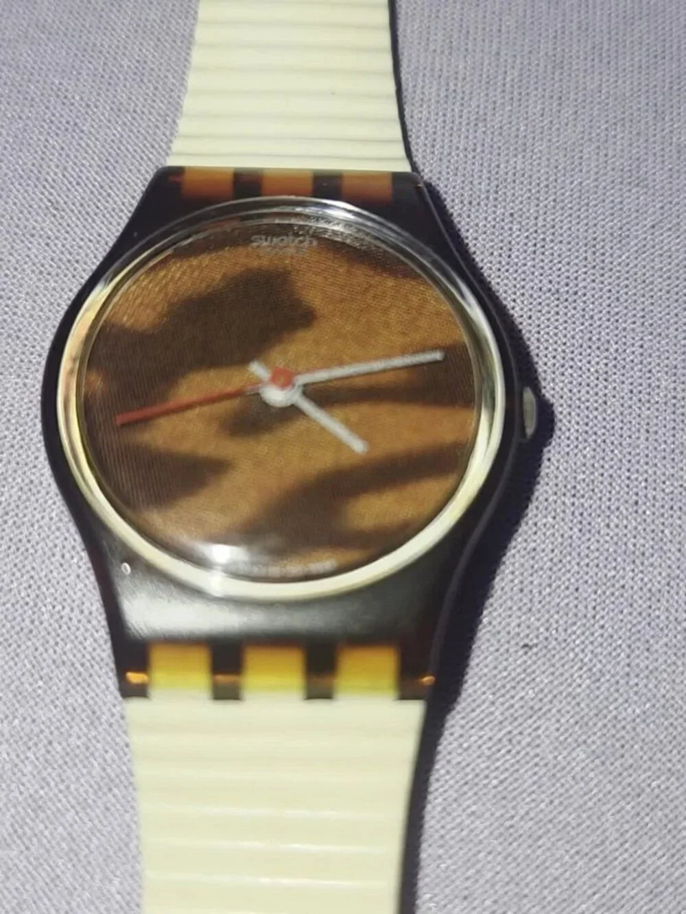 SWATCH Borgo Nuovo ivory color bands and brown face. 1993 Great shape no case